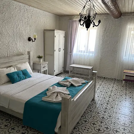 Aksam Sefasi Alacati