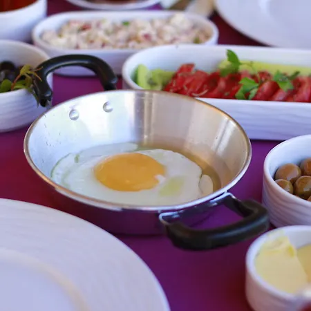 Hotel Aksam Sefasi